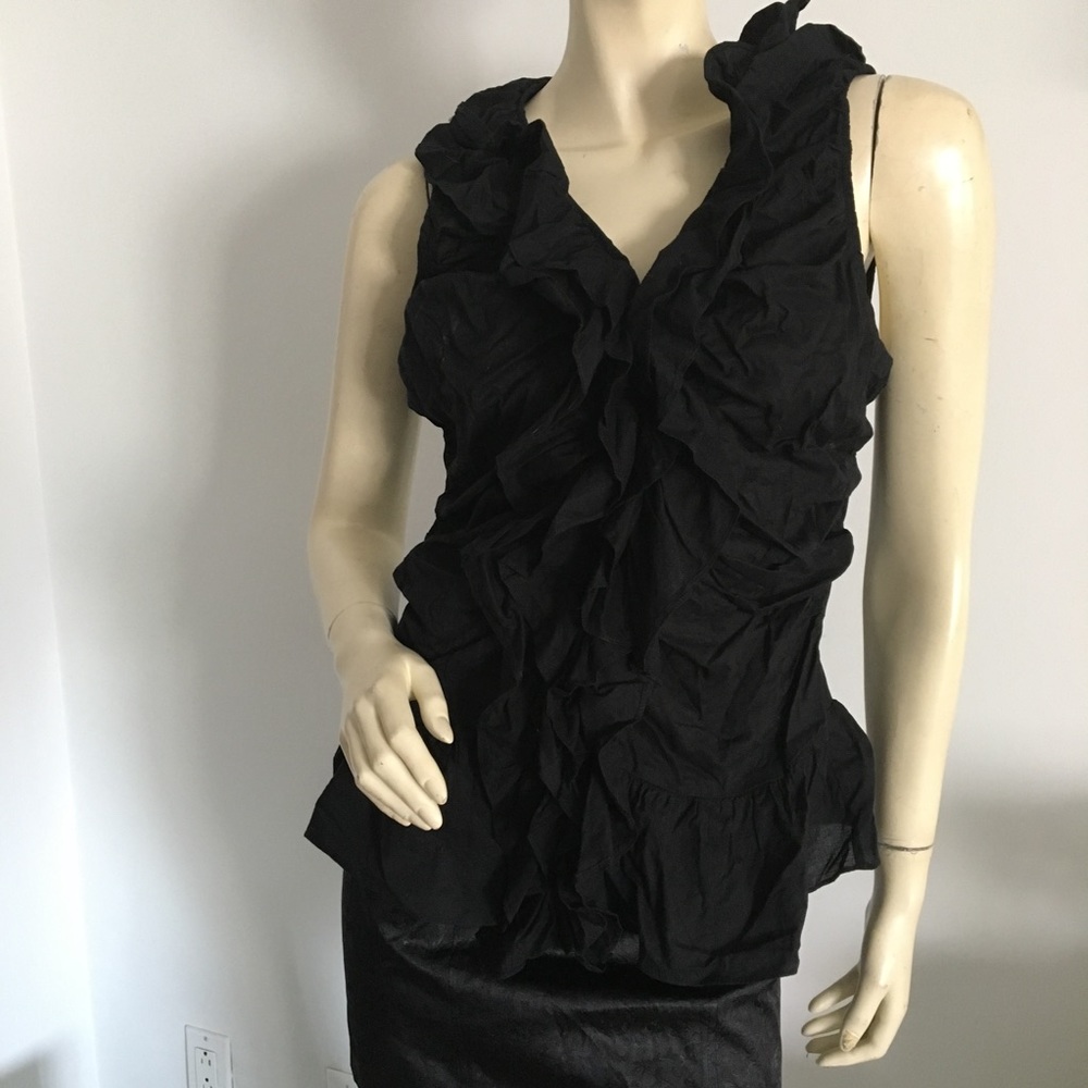 Choice of Black or white Sleeveless ruffled front blouse